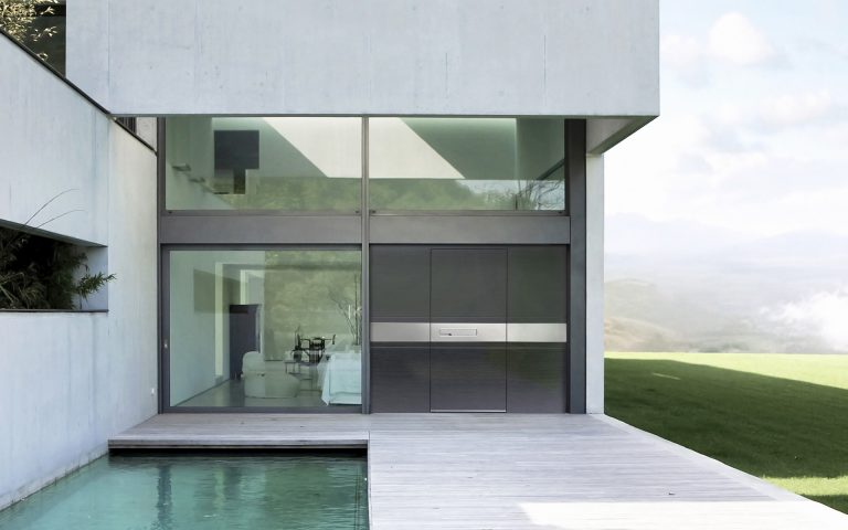 1_Pirnar_609_NightStorm_matte Kopie